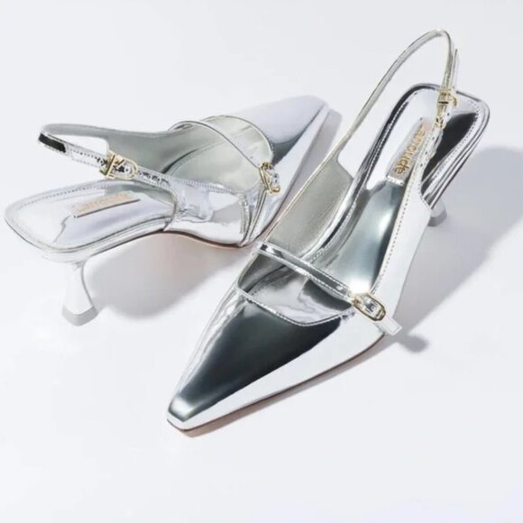 NEW Larroudé Ines Metallic Silver Specchio Slingback Pump Pointed Heels Size 7.5 - Picture 1 of 12